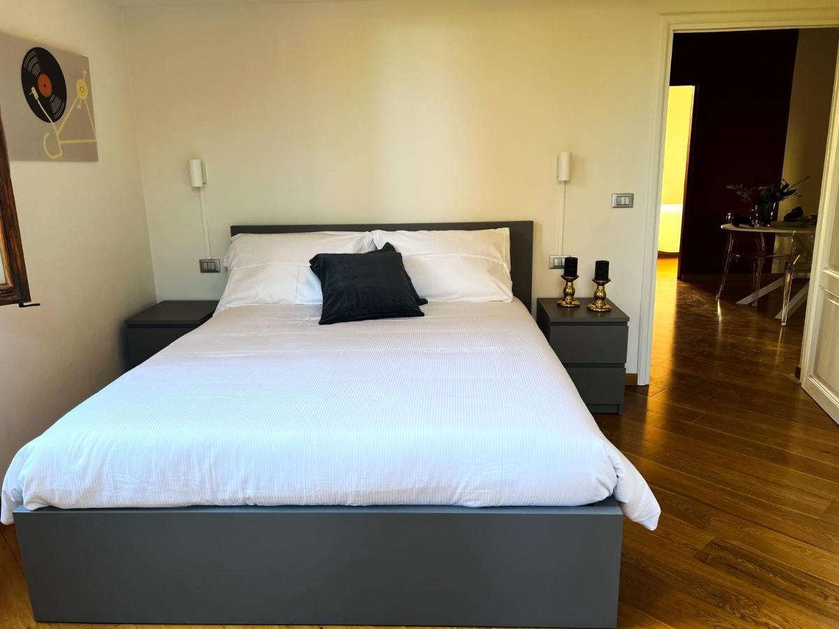 Chic Apt In Villa - Dolcevita Holiday Florens Exteriör bild